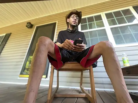 ThrowedWorldWide's Webcam Show