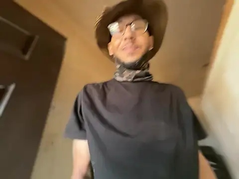 ThrowedWorldWide's Webcam Show
