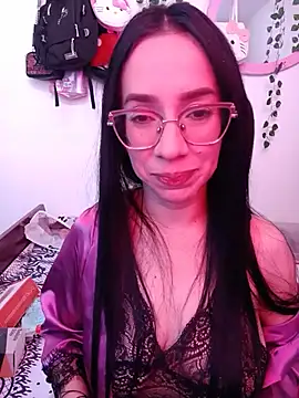 YaraDuartee's Live XXX Chat