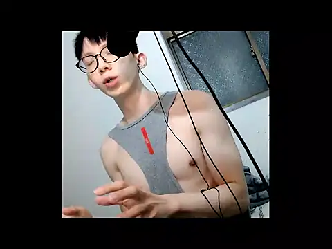 Webkamerová show labyrinthos