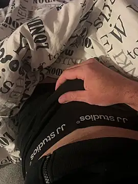 Show modela Dominik7775 na web-kameri