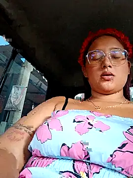 young_dairy01のウェブカメラショー