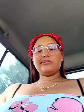 young_dairy01のウェブカメラショー