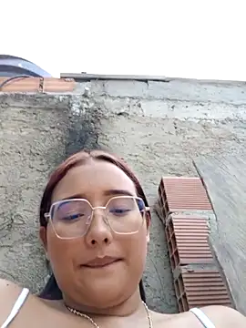 young_dairy01: вебкам-шоу