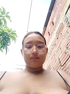 young_dairy01 – webcam-show