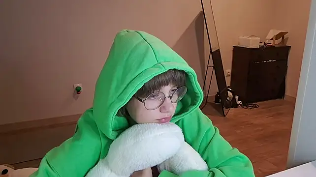 XXX chat uživo modela ExitedTroth