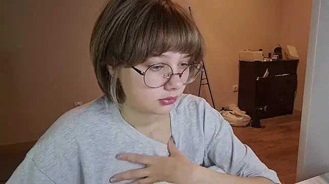 ExitedTroth's Live XXX Chat