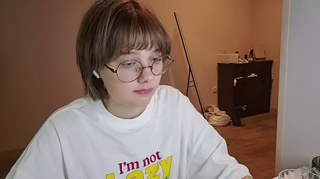 ExitedTroth Show in webcam