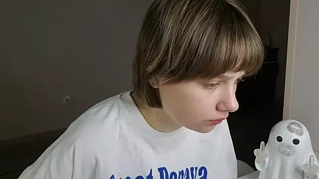 ExitedTroth Webcam-Show