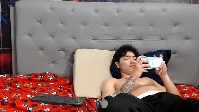 RomeoMillerr – webcam-show