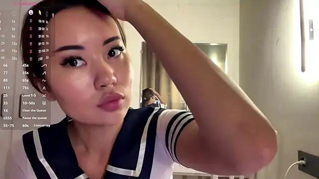 Ur_neighbor_Kira's Live XXX Chat