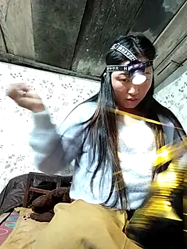 zhen-zo: διαδικτυακό σόου στην κάμερα