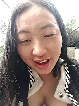 Show modela zhen-zo na web-kameri