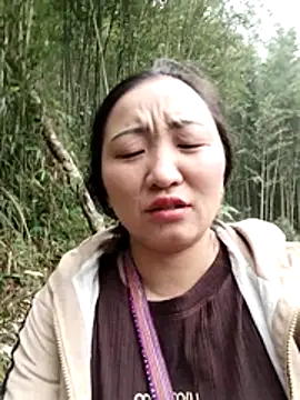 zhen-zo Show in webcam