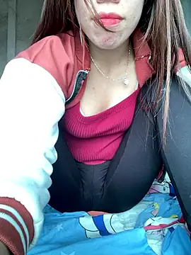 nhinhi-sexy Webcam Show