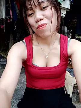 nhinhi-sexy's Webcam Show