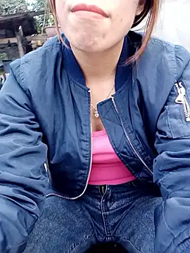 nhinhi-sexy webkamerás műsora