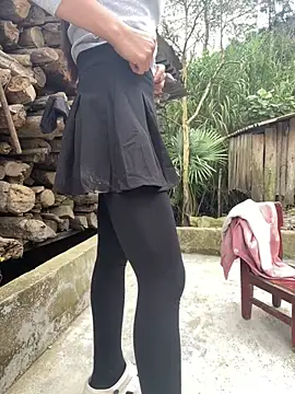 nhinhi-sexy: διαδικτυακό σόου στην κάμερα