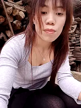 nhinhi-sexy webcam show