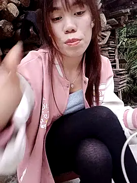 nhinhi-sexy Show in webcam