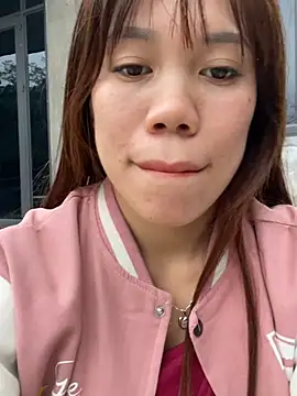 nhinhi-sexy: διαδικτυακό σόου στην κάμερα