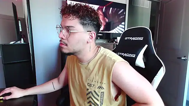 Show de Ken24_12 na webcam