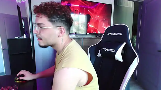 הופעת וובקאם של Ken24_12