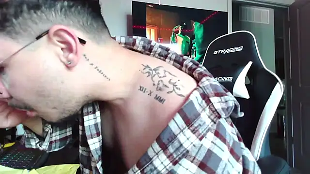 Ken24_12 Webcam show