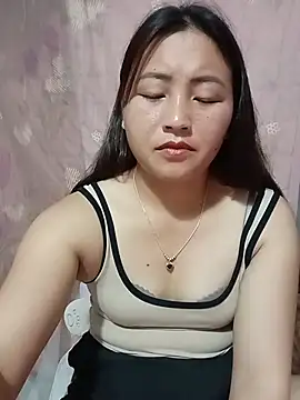 buddy-sexy's Live Chat Room