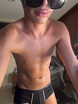 zamir333 – webcam-show