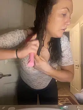 Chat +18 de sexybriiiixoxo ao vivo