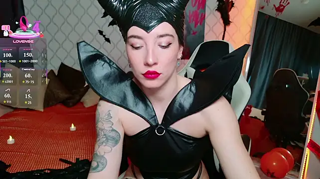 Curious_Lily's Live XXX Chat