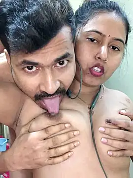 Hot_Misti_69 在線直播表演