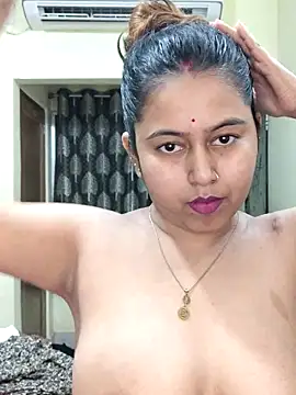 Show modela Hot_Misti_69 na web-kameri