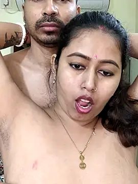 Hot_Misti_69 网络视讯表演