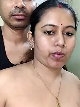 Hot_Misti_69 Pertunjukan Webcam