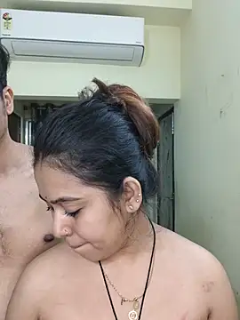 Hot_Misti_69 webkamerás műsora
