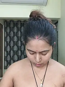 Hot_Misti_69 Adlı Modelin Web Kamerası Şovu