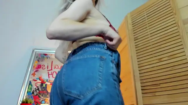 دردشة CamillaDreamer الجنسية المباشرة