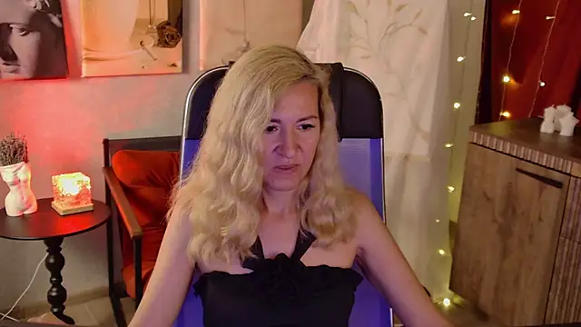 Chatroom XXX en direct de DonnaSmitth