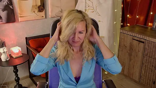 XXX chat uživo modela DonnaSmitth