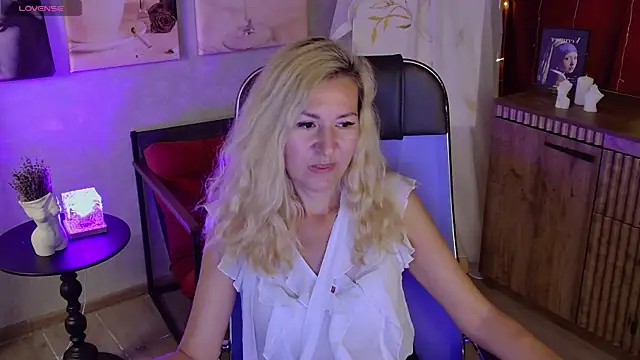 צ'אט XXX בשידור חי של DonnaSmitth