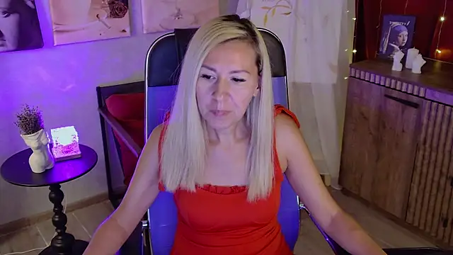 Chat XXX en directo de DonnaSmitth