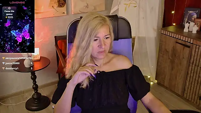 DonnaSmitth Chat XXX in diretta