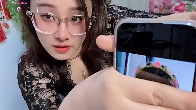 NEWONETO's Webcam Show