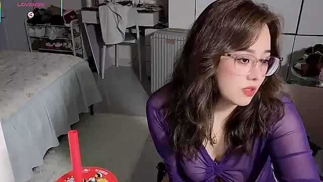NEWONETO's Live XXX Chat
