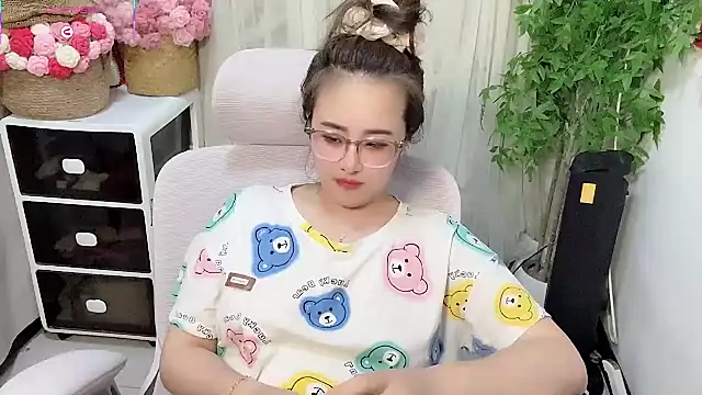 دردشة NEWONETO الجنسية المباشرة
