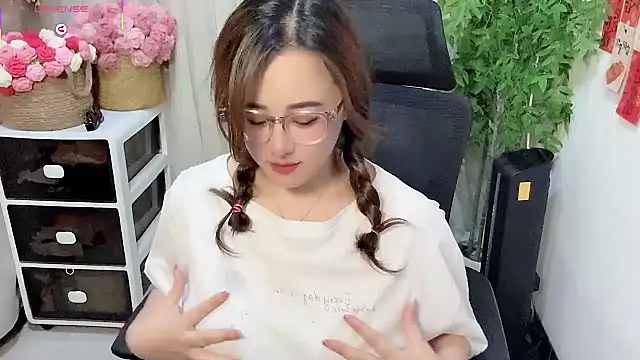 แชท XXX สดของ NEWONETO