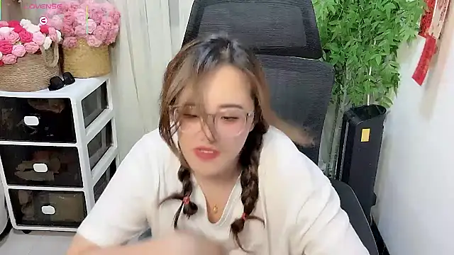 NEWONETO Live XXX Chat