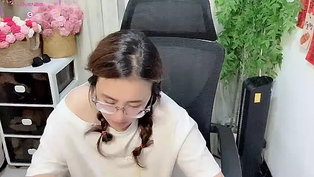 عرض كام NEWONETO